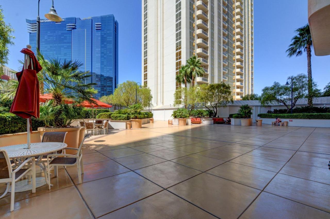 Mgm Signature-22-703 Strip View Jacuzzi Studio 拉斯维加斯 外观 照片